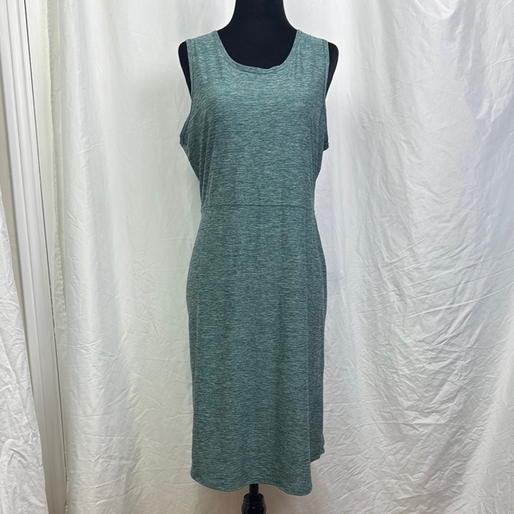 Duluth Trading Co sleeveless dress medium